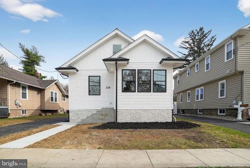 210 Carlisle Rd, AUDUBON, NJ, 08106-1212 | Card Image