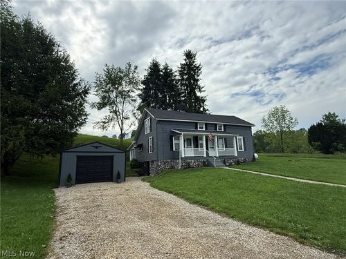 4528 Gintz Rd Ne, Dover, OH, 44622-7555 | Card Image