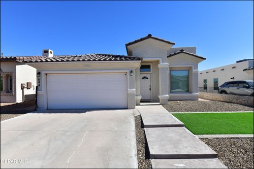 644 Paseo Dulce Ave, Horizon City, TX, 79928-8468 | Card Image