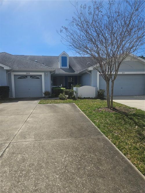 209 Hemingway Dr, OLDSMAR, FL, 34677-4639 | Card Image