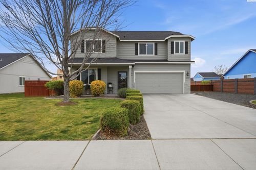 1664 Crab Apple Cir, West Richland, WA, 99353-5099 | Card Image