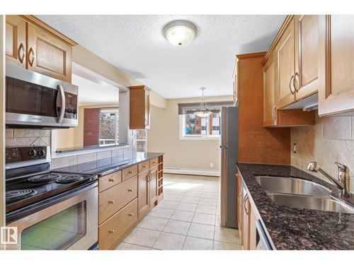 204-10720 84 Ave Nw, Edmonton, AB, T6E2H9 | Card Image