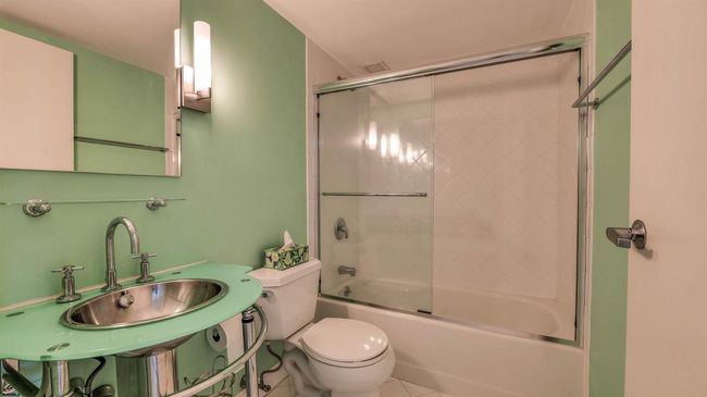 526 Pacific Ave, Condo with 2 bedrooms, 2 bathrooms and null parking in Atlantic City NJ | Image 24