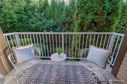 apt-a6-4701 176th St Sw, Lynnwood, WA, 98037-3413 | Card Image