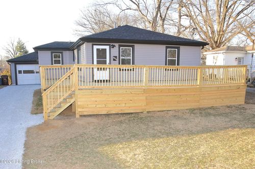 4804 Ranchland Dr, Louisville, KY, 40216 | Card Image