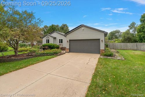 4713 Desert Bridge Ct, Highland, MI, 48356-1083 | Card Image