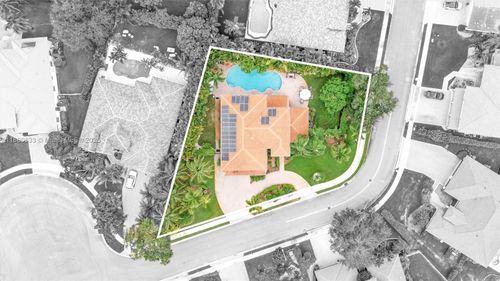 15998 Sw 3rd St, Pembroke Pines, FL, 33027-1154 | Card Image