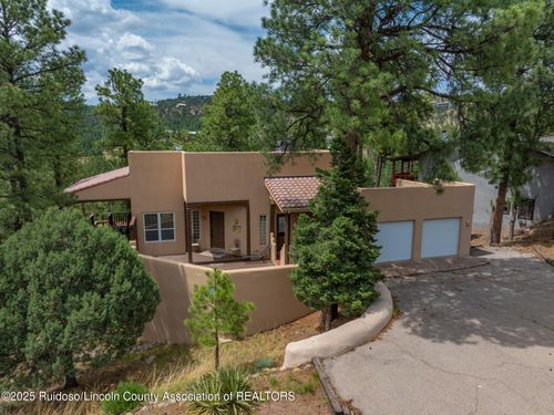 104 Pat Thompson Ct, Ruidoso, NM, 88345-5818 | Card Image