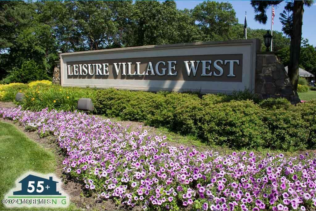 Liverpool Cir, Manchester, NJ 08759