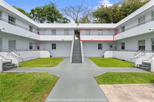 13-541 Ne 62nd St, Miami, FL, 33138-6189 | Card Image