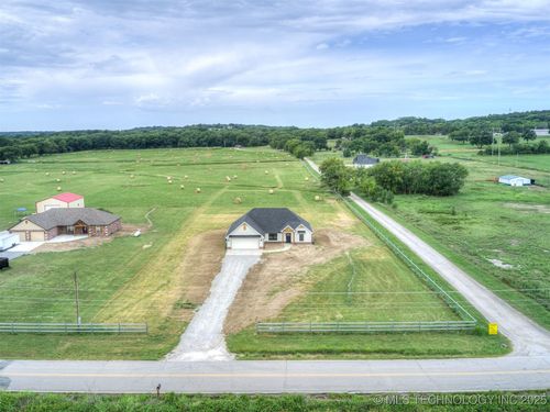 21592 S 4190 Rd, Claremore, OK, 74019-2190 | Card Image