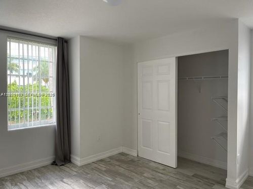 0-20931 Ne 30th Ct, Aventura, FL, 33180-3629 | Card Image