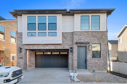 1595 N 3225 W, Provo, UT, 84601-1337 | Card Image