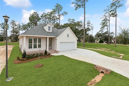 245 Bald Eagle Dr, Abita Springs, LA, 70420-4038 | Card Image