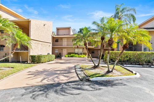 apt-103-7582 86th Ter, Tamarac, FL, 33321-2507 | Card Image