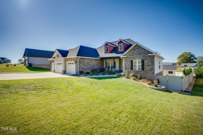 829 Brady Way, House other with 3 bedrooms, 2 bathrooms and null parking in Jonesborough TN | Image 3