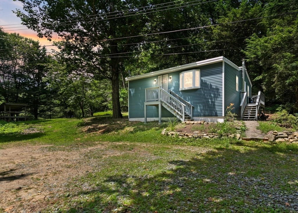 Ferndale Rd, Raymond, NH 03077