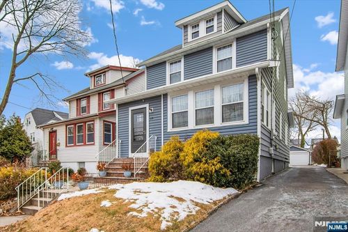 29 Van Ness Ter, Maplewood, NJ, 07040-3324 | Card Image