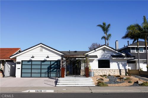 10211 Cliff Dr, Huntington Beach, CA, 92646 | Card Image