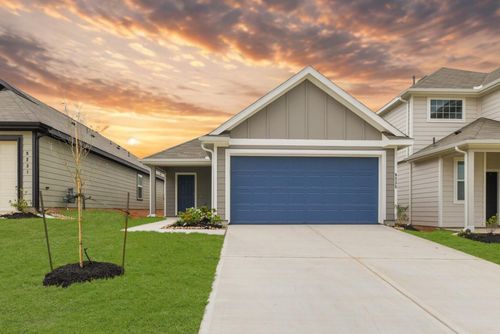 9235 Grace Ridge Dr, Willis, TX, 77318-1217 | Card Image