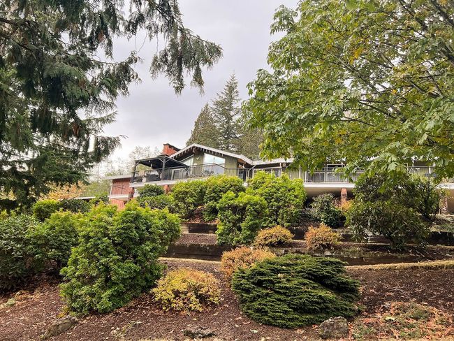 5707 Extrom Road, House other with 8 bedrooms, 5 bathrooms and 2 parking in Chilliwack BC | Image 31