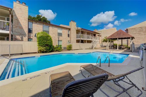 apt-226-2120 Wilcrest Dr, Houston, TX, 77042-2661 | Card Image