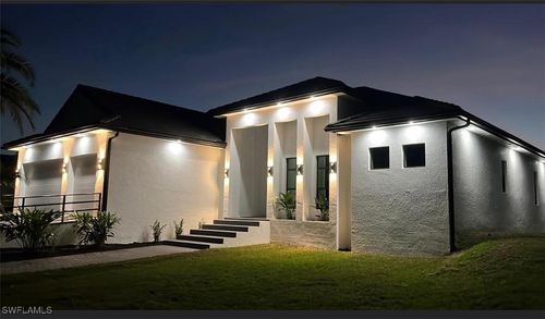 687 23rd St Sw, NAPLES, FL, 34117-3225 | Card Image