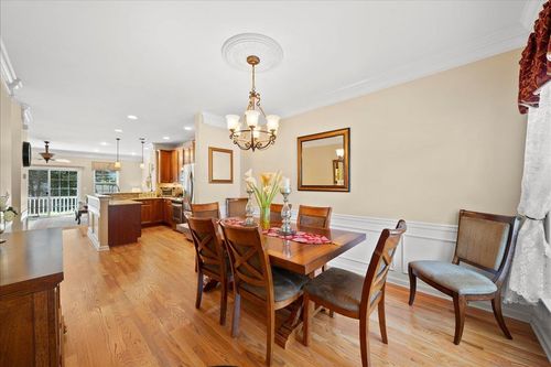 102 Paget Ln, Massapequa, NY, 11758-3752 | Card Image