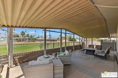 32833 Guadalajara Dr, Thousand Palms, CA, 92276-4061 | Card Image