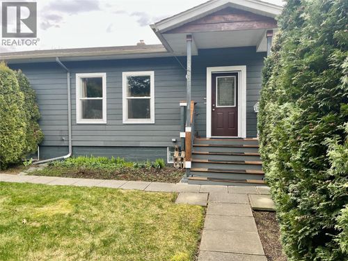 2860 Wright St, Armstrong, BC, V4Y0C9 | Card Image