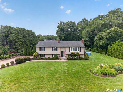 23 Applewood Dr, Shelton, CT, 06484-2008 | Card Image