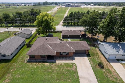 807 20th St, Columbus, NE, 68601-3688 | Card Image