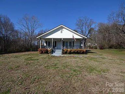 213 Sandy Plains Road, Tryon, NC, 28782 | Card Image