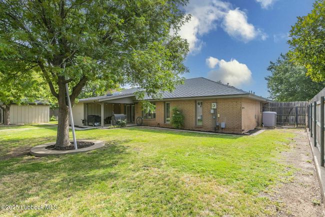 202 S Garland St, House other with 4 bedrooms, 2 bathrooms and null parking in Plainview TX | Image 30