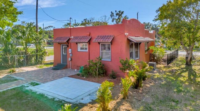 2002 Central Ave, House other with 2 bedrooms, 1 bathrooms and null parking in Sarasota FL | Image 32