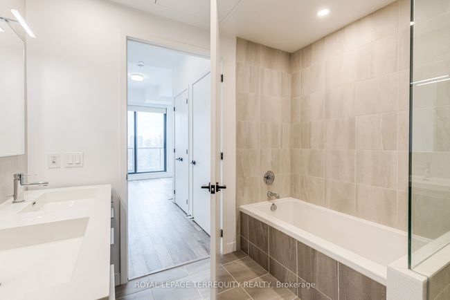 705 - 2118 Bloor St W, Condo with 1 bedrooms, 2 bathrooms and null parking in Toronto ON | Image 22
