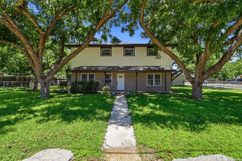 15751 Medina St, La Coste, TX, 78039 | Card Image