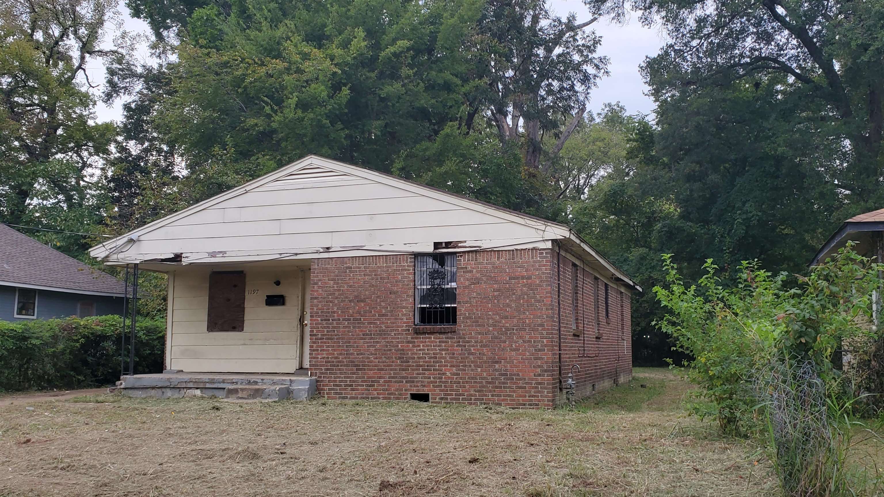 Sylvan St, Memphis, TN 38107