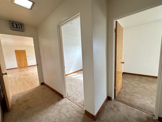 732 W Walnut St, Home with 7 bedrooms, 4 bathrooms and 6 parking in Genesee ID | Image 17