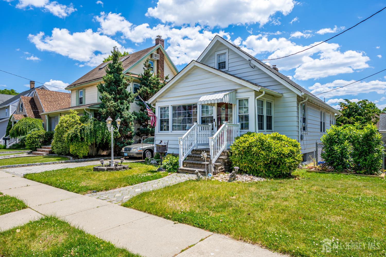Residential in Woodbridge Proper 2