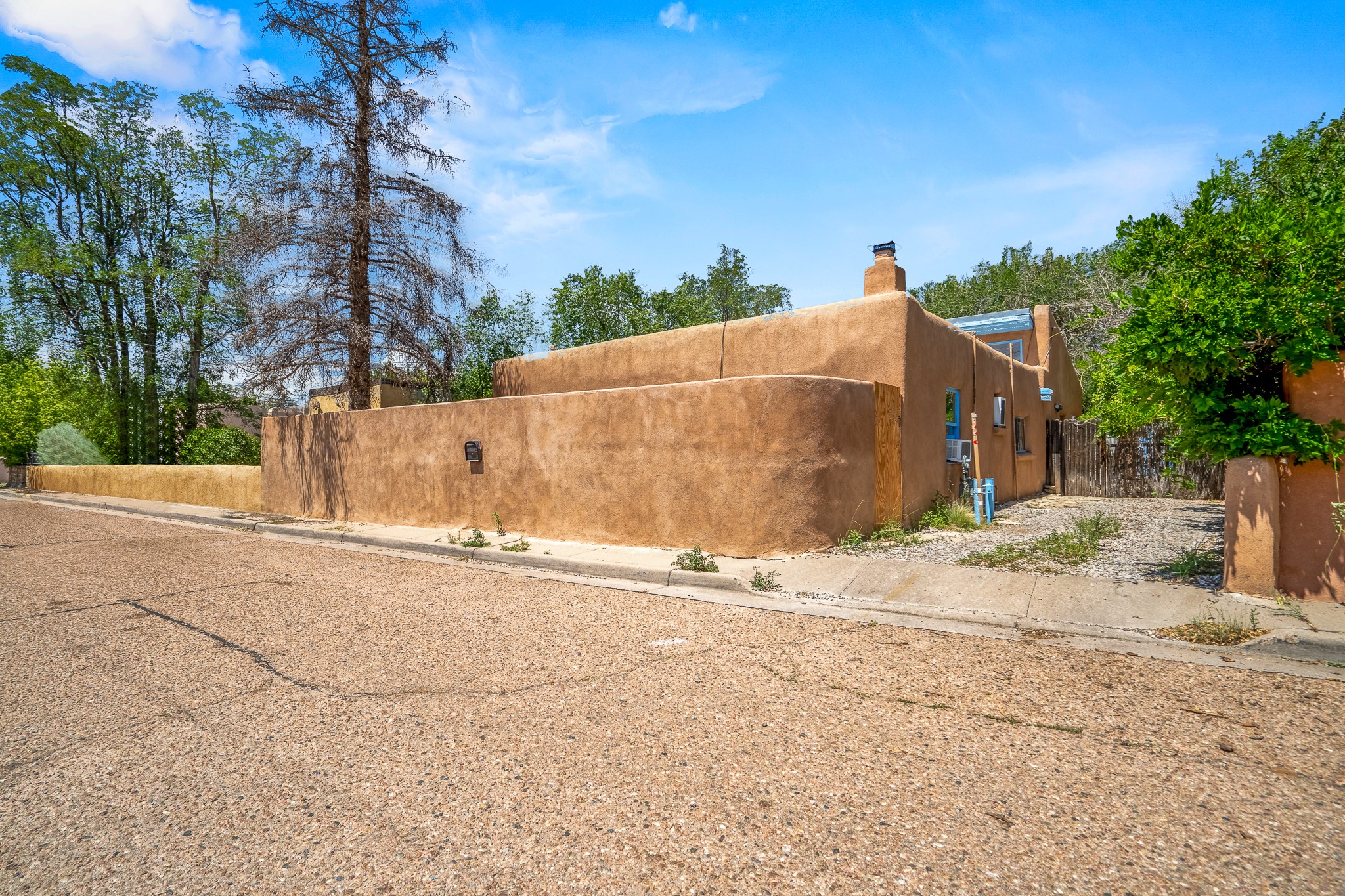Montez Pl, Santa Fe, NM 87501