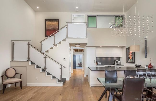2687 State St, Condo with 2 bedrooms, 3 bathrooms and 2 parking in Carlsbad CA | Image 11
