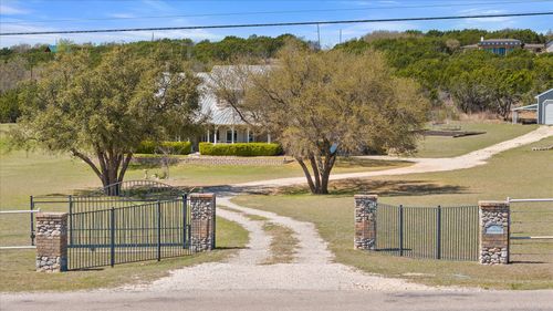 410 Lanyard Dr, Bluff Dale, TX, 76433-4272 | Card Image