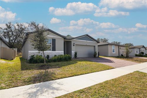 956 Cambridge Dr, WINTER HAVEN, FL, 33881-9740 | Card Image