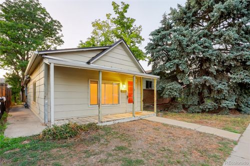 2929 Lincoln, Denver, CO, 80113 | Card Image