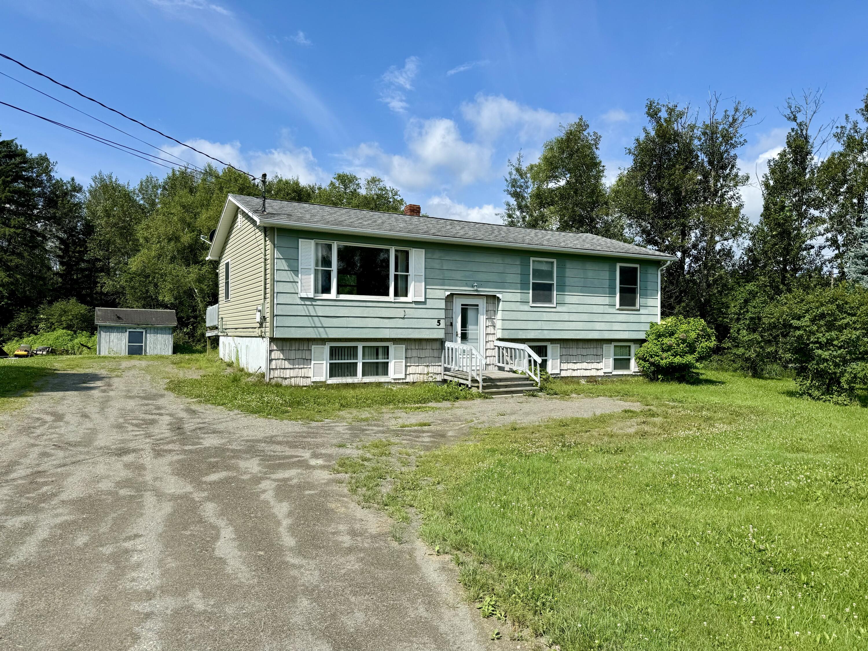 Winter Ave, Fort Kent, ME 04743