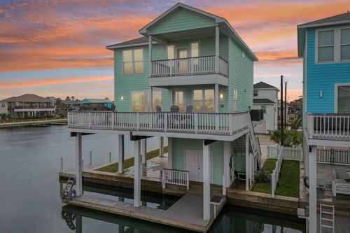 16700 Montego Way, Jamaica Beach, TX, 77554 | Card Image