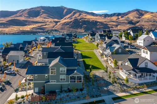 481 Mackinaw Ln, Chelan, WA, 98816-5002 | Card Image