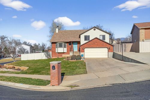 553 E 175 N, North Salt Lake, UT, 84054-3172 | Card Image