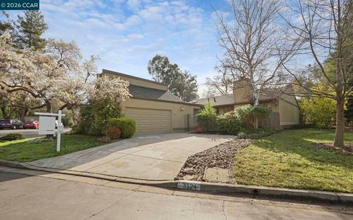 3124 Shire Ln, Walnut Creek, CA, 94598-4627 | Card Image